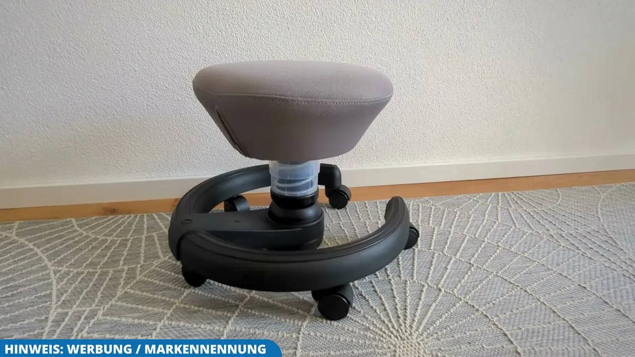 Meiner Meinung nach unterstützt der Swoppster die natürliche Bewegung beim Sitzen und stärkt spürbar den Rücken.