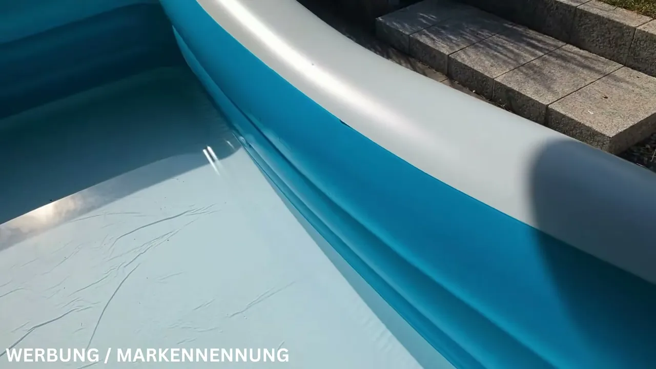 Ich finde es praktisch, das Becken je nach Bedarf nur bis zur ersten oder zweiten Kammer mit Wasser zu füllen.