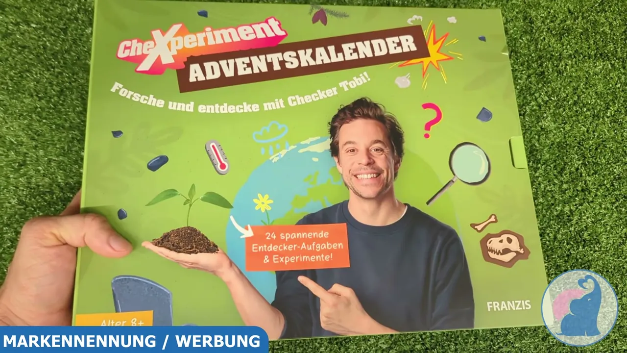 Der FRANZIS CheXperiment Adventskalender bietet 24 spannende Entdecker-Aufgaben und Experimente rund um die Naturwissenschaften.