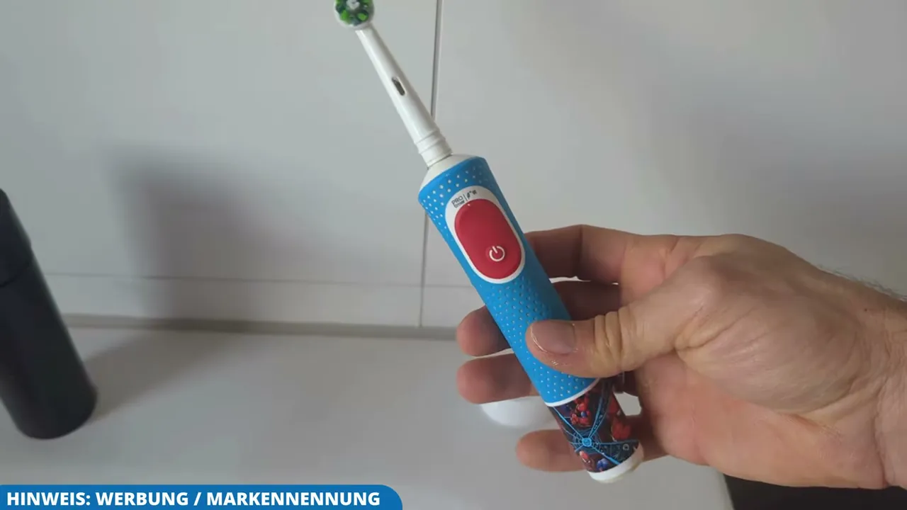 Ich finde die zwei Putzmodi super, da besonders die Sensitiv-Stufe sehr sanft zu empfindlichem Zahnfleisch ist.