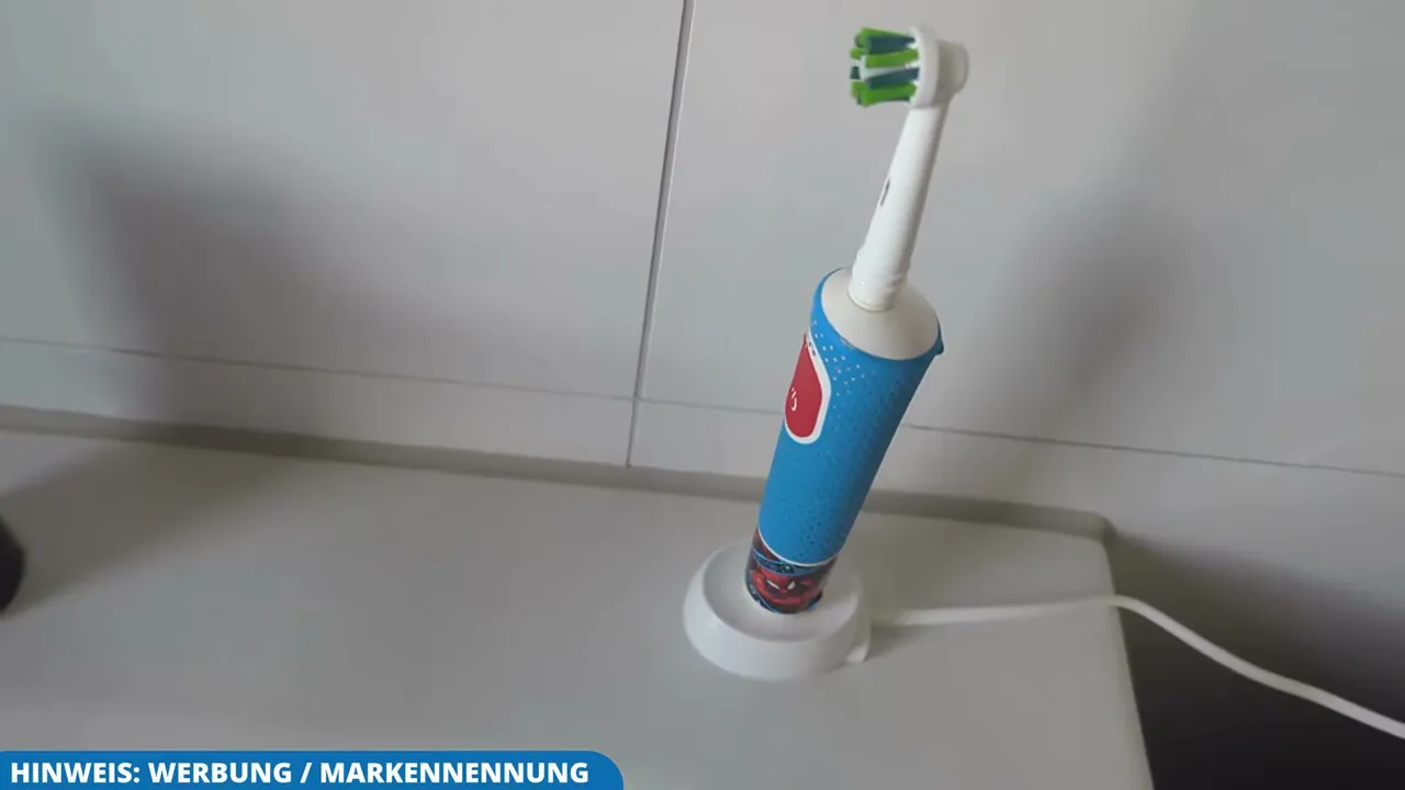 Meiner Meinung nach ist die kompakte Ladestation ideal, da der Akku nach dem Putzen automatisch wieder aufgeladen wird.