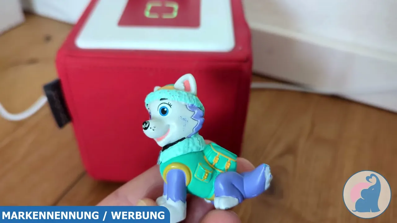 Mir gefällt, wie einfach es geht: Figur auf die Toniebox stellen und das Hörspiel startet