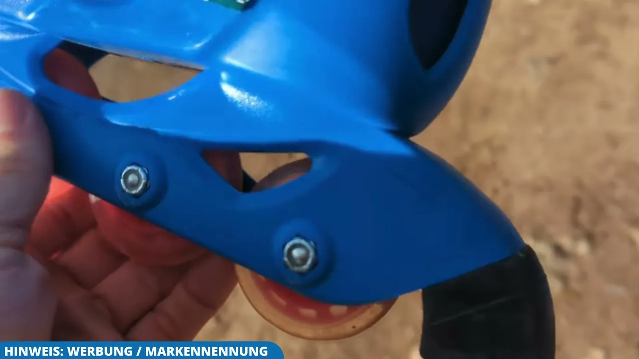 Aus meiner Sicht funktioniert die verbaute Stopperbremse aus Gummi gut, sobald die Kinder den Bewegungsablauf gelernt haben.
