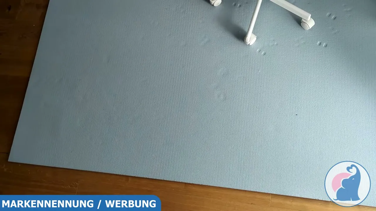 In meinem Test bildeten sich unter dem Schreibtischstuhl leichte Abdrücke, die langsam wieder zurückgehen