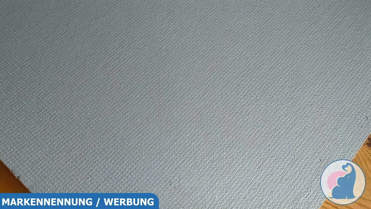 Aus meiner Sicht lässt sich die Oberfläche einfach abwischen, auch nach sieben Jahren