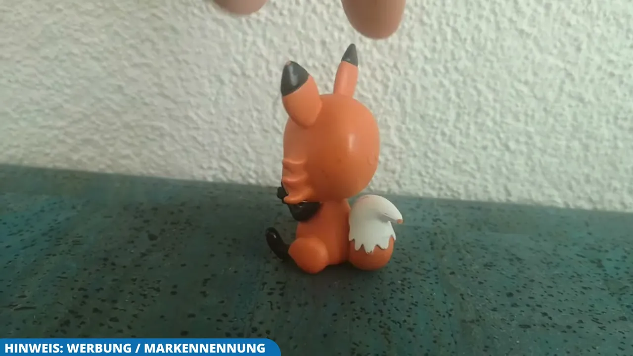Neben dem Musikhören auf der Box lässt sich die detailreich gestaltete Figur auch direkt im Kinderzimmer zum freien Spielen nutzen.