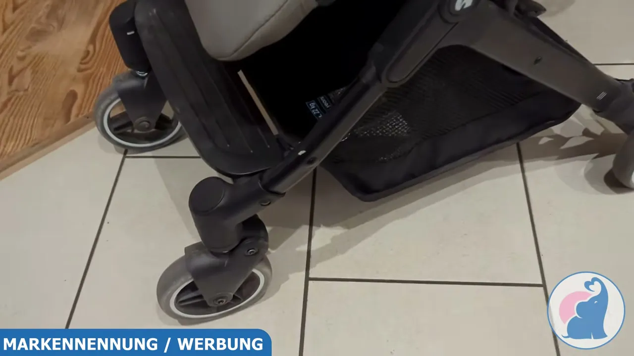 Aus meiner Sicht bieten die wendigen Räder mit Federung und der praktische Einkaufskorb tollen Komfort.