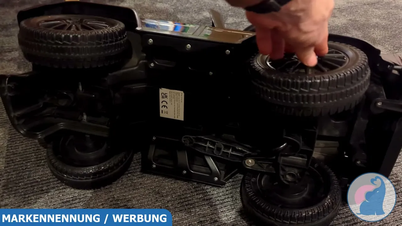 In meinem Test kamen die Räder drinnen und draußen in der Einfahrt gut zurecht