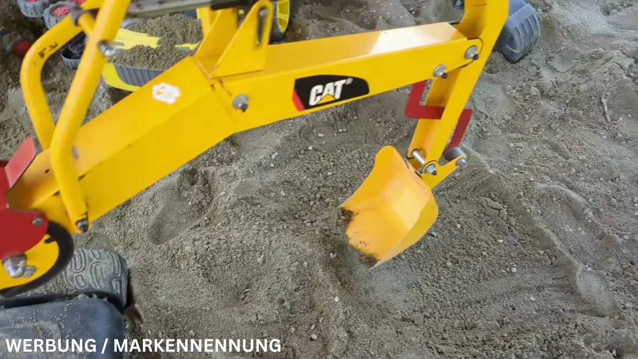 Ich finde die Metallschaufel extrem langlebig und perfekt geeignet, um Sand und Kies zu verladen.