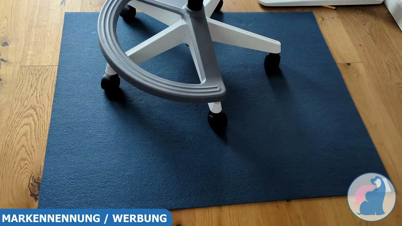 Ich finde, die Matte macht auch unter dem Schreibtischstuhl eine richtig gute Figur