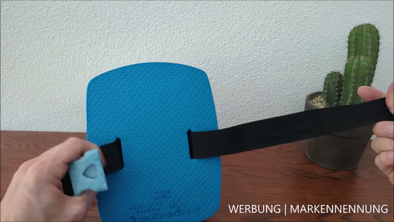 In meinem Test ließ sich die Gurtlänge schnell anpassen, sodass er sicher auf Bauchnabelhöhe sitzt.